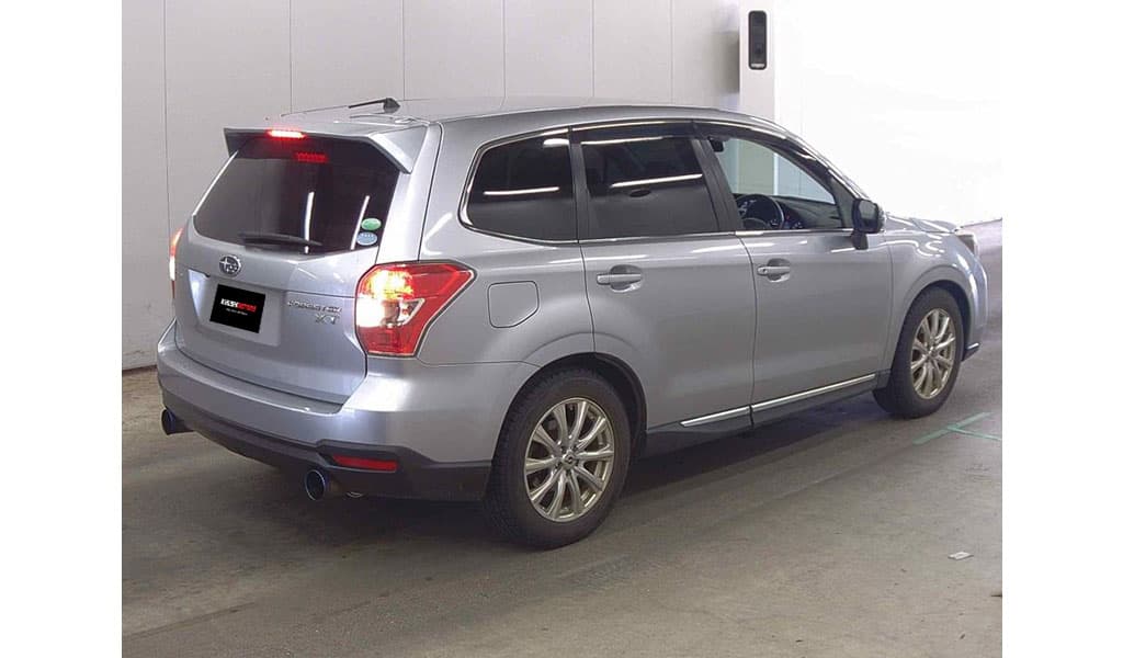 2012 Subaru Forester 2.0XT Eyesight image-5