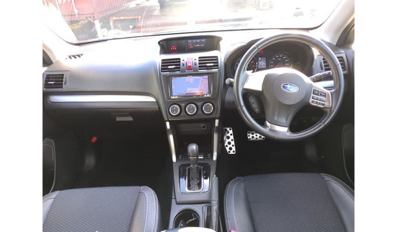 2013 Subaru Forester 2.0XT Eyesight image-6