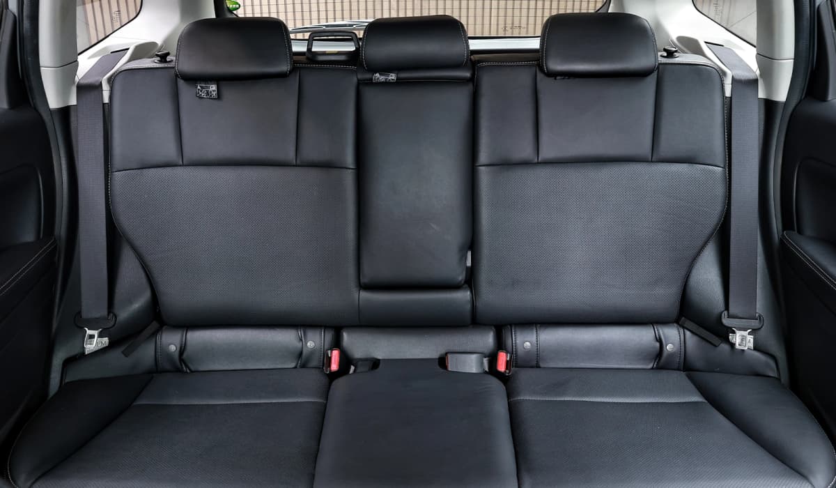 2013 Subaru Forester 2.0XT Eyesight image-14
