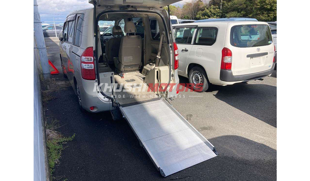 2016 Nissan X Trial image-3