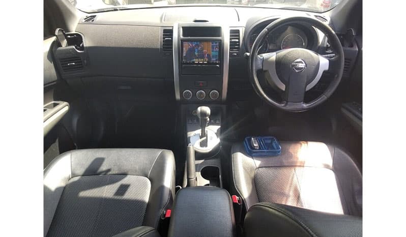 2012 Nissan X Trial 20XT image-2