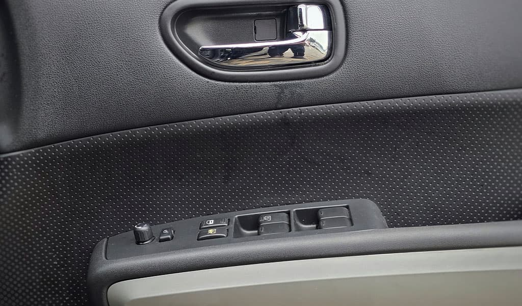 2012 Nissan X Trial 20XT image-8