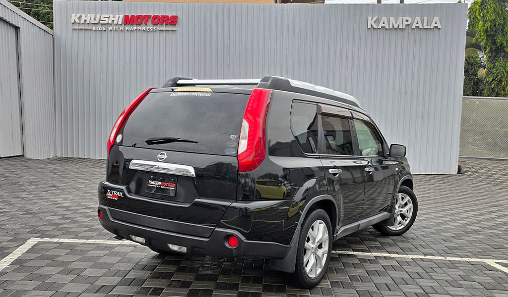 2012 Nissan X Trial 20XT image-12