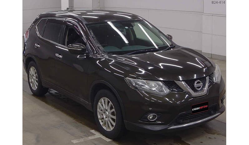 2015 Nissan X Trial image-2