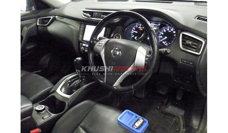 2015 Nissan X Trial image-5