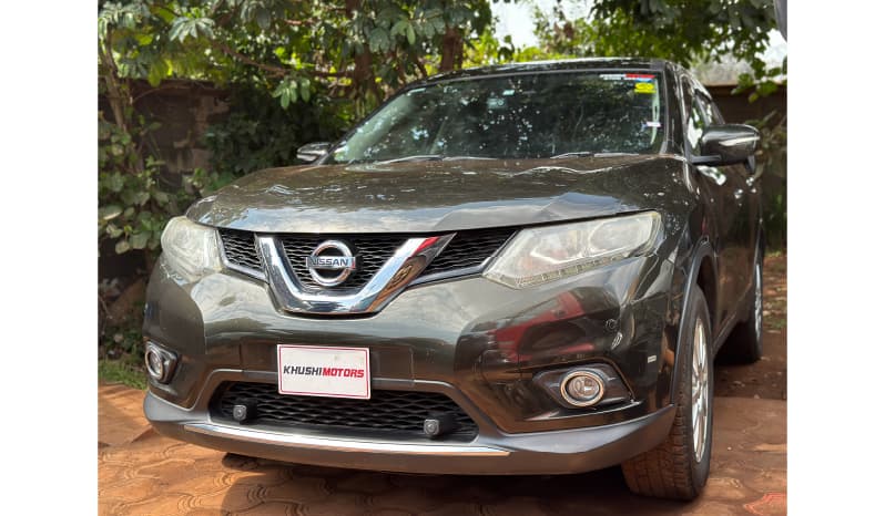 2015 Nissan X Trial image-9