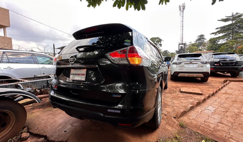 2015 Nissan X Trial image-11