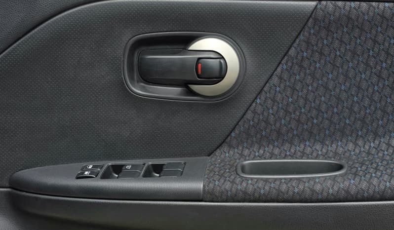 2012 Nissan Note 15X SV image-17