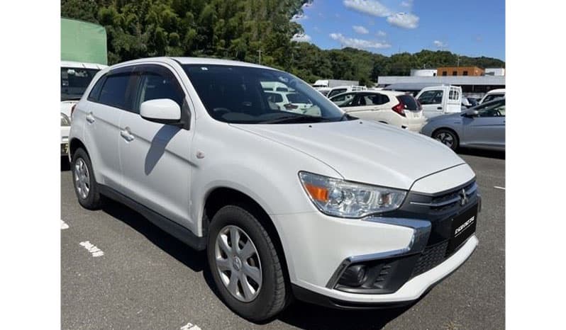 2019 Mitsubishi Rvr M image-8