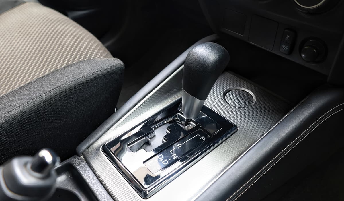 2019 Mitsubishi Rvr M image-10