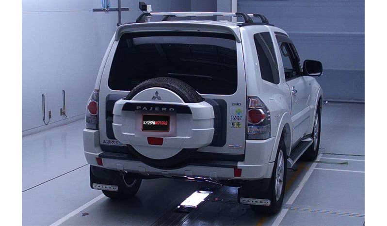 2011 Mitsubishi Pajero Mini image-7