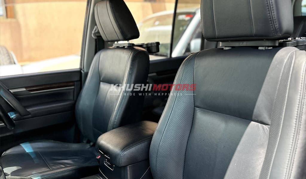 2011 Mitsubishi Pajero image-15