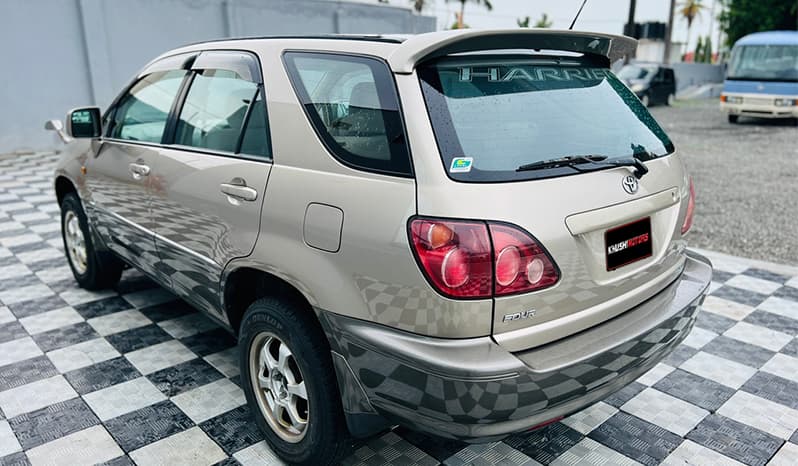 2000 Toyota Harrier image-7