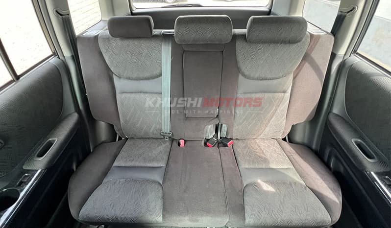 2001 Toyota Kluger image-6