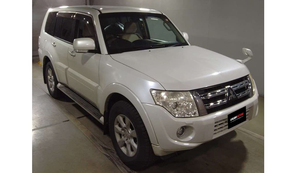 2012 Mitsubishi Pajero Long Exeed image-2