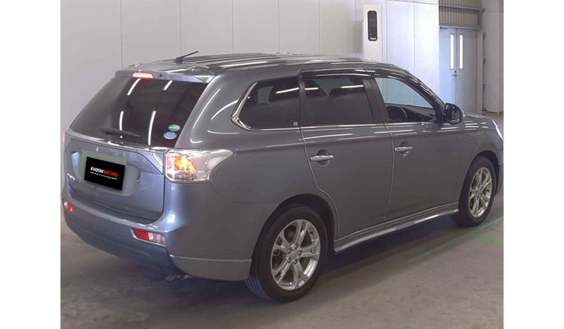 2012 Mitsubishi Outlander image-6