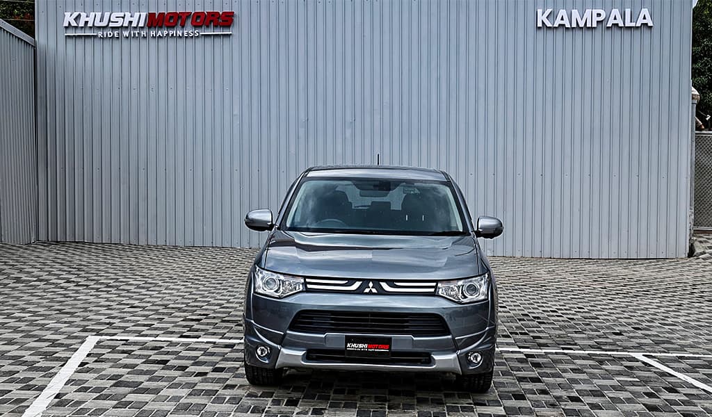 2012 Mitsubishi Outlander image-7