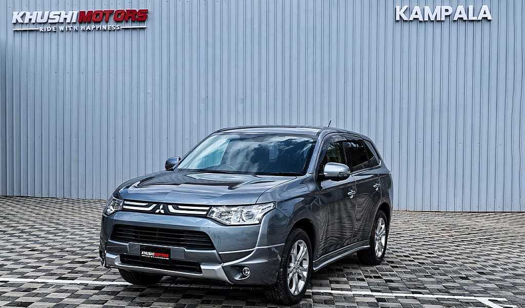 2012 Mitsubishi Outlander image-8