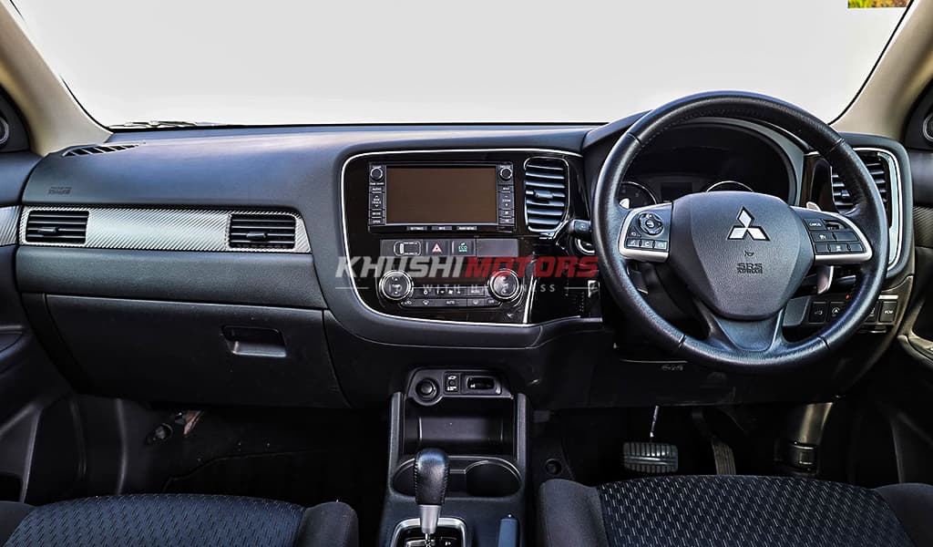 2012 Mitsubishi Outlander image-11