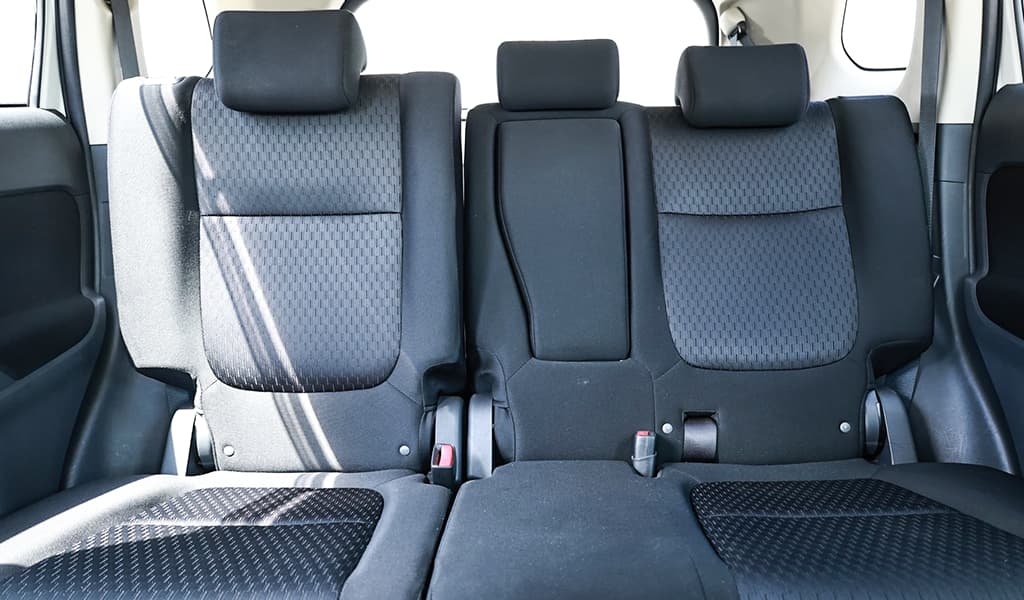 2012 Mitsubishi Outlander image-15