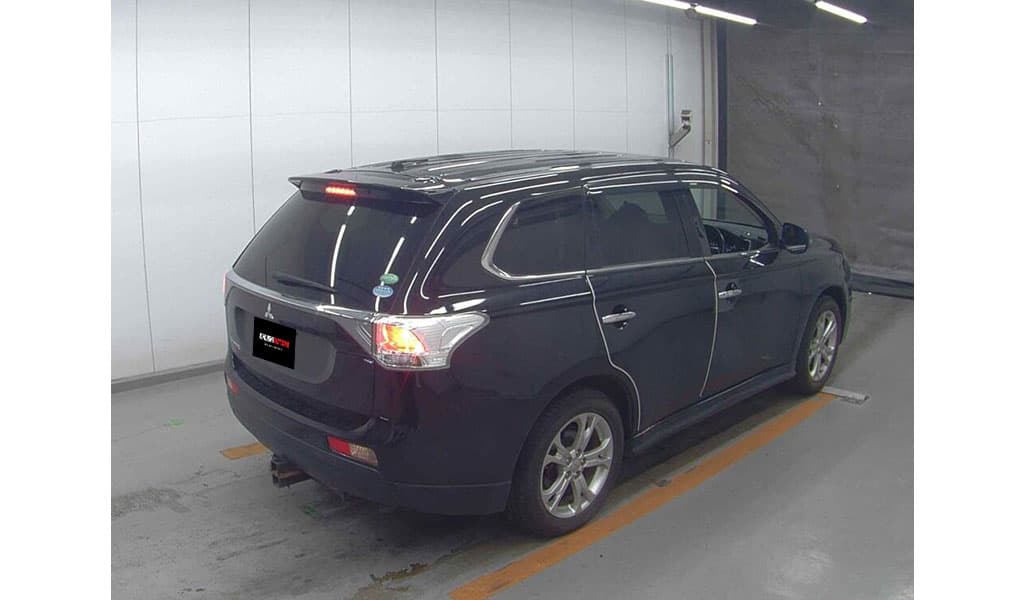 2012 Mitsubishi Outlander image-4