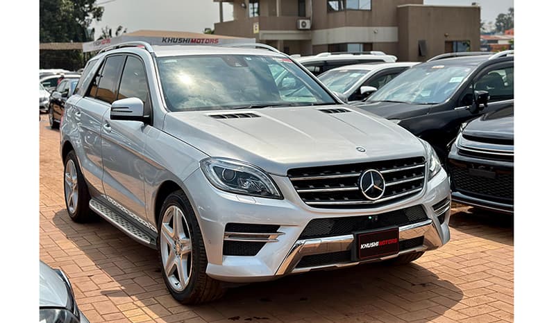 2015 Mercedes-Benz ML-Class ML350 image-11