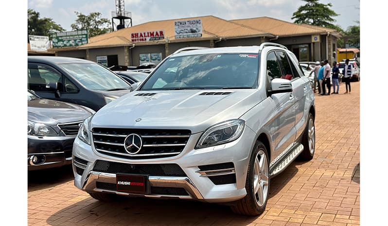 2015 Mercedes-Benz ML-Class ML350 image-12