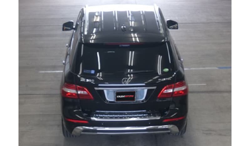 2015 Mercedes-Benz ML-Class ML350 image-3