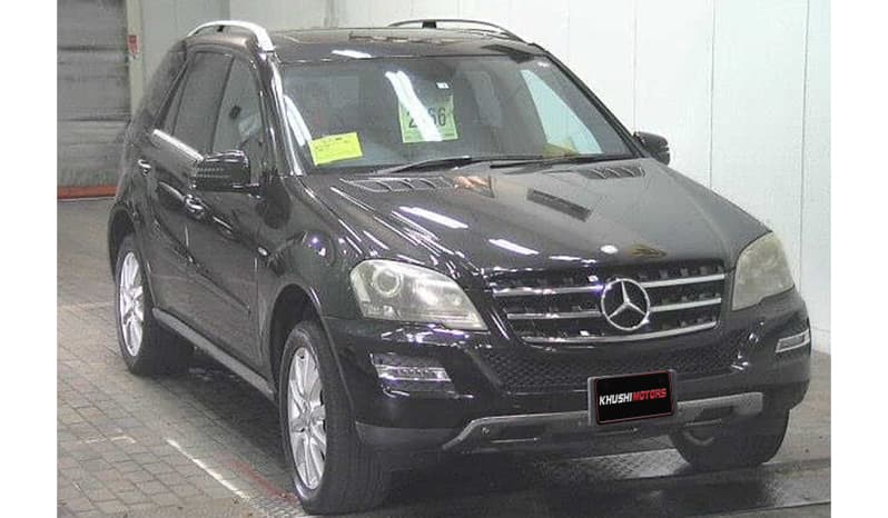 2011 Mercedes-Benz ML-Class ML350 image-1