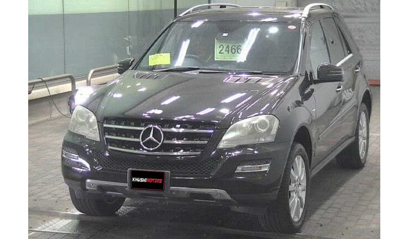 2011 Mercedes-Benz ML-Class ML350 image-3