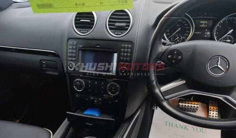 2011 Mercedes-Benz ML-Class ML350 image-4