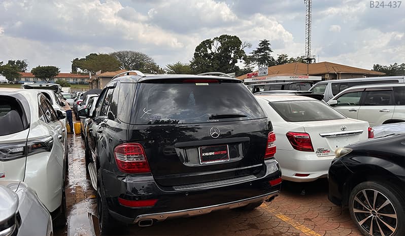 2011 Mercedes-Benz ML-Class ML350 image-9