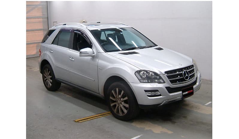 2011 Mercedes-Benz ML-Class ML350 image-4