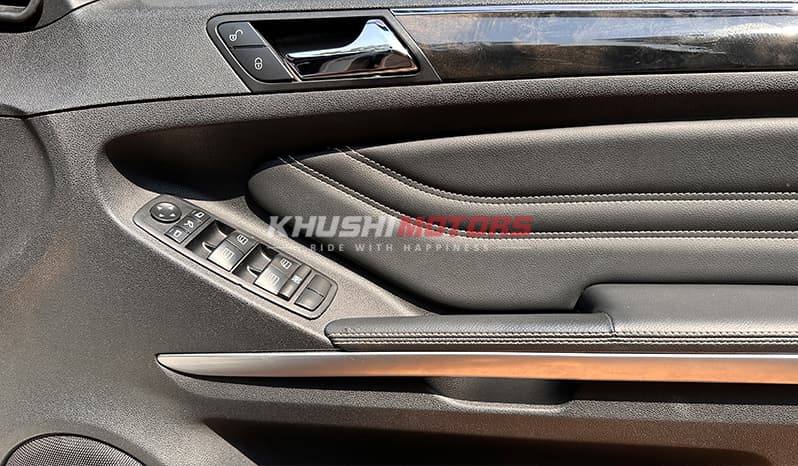 2011 Mercedes-Benz ML-Class ML350 image-13