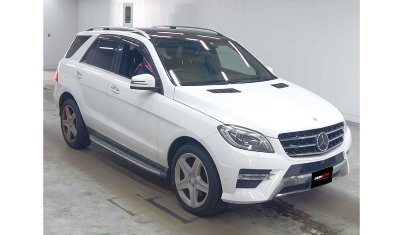 2015 Mercedes-Benz ML-Class ML350 image-2