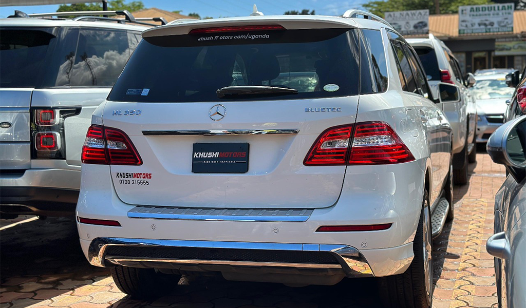 2015 Mercedes-Benz ML-Class ML350 image-11