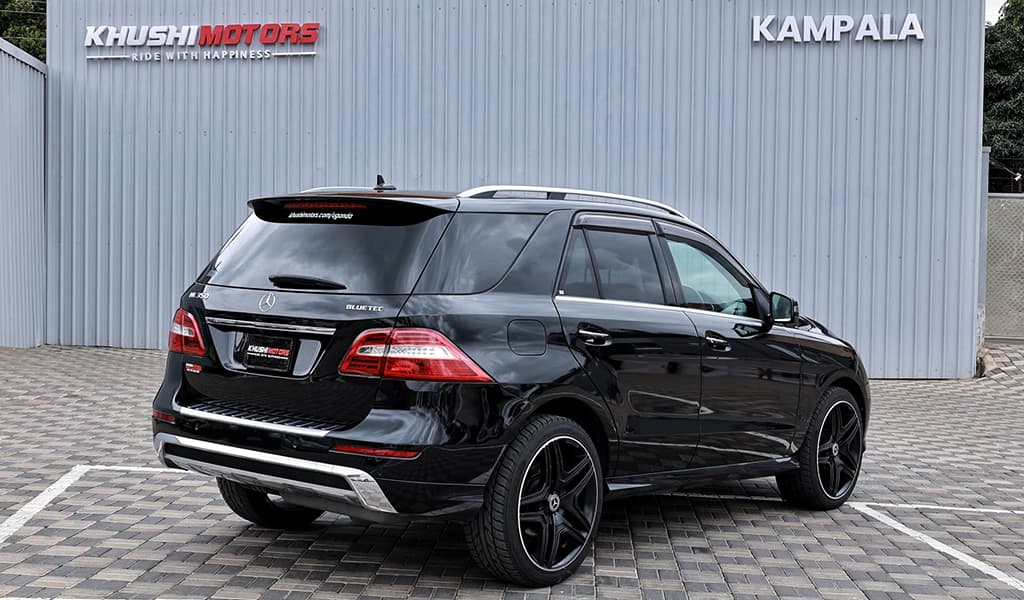 2013 Mercedes-Benz ML-Class ML350 image-21