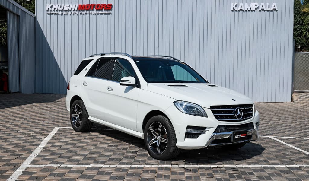 2012 Mercedes-Benz ML-Class ML350 image-1