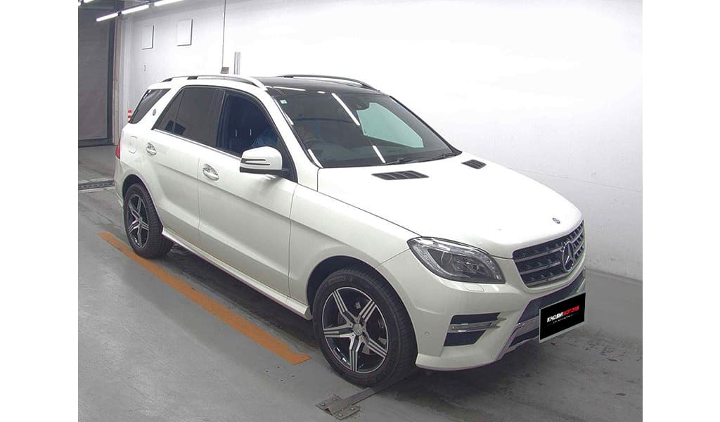 2012 Mercedes-Benz ML-Class ML350 image-2