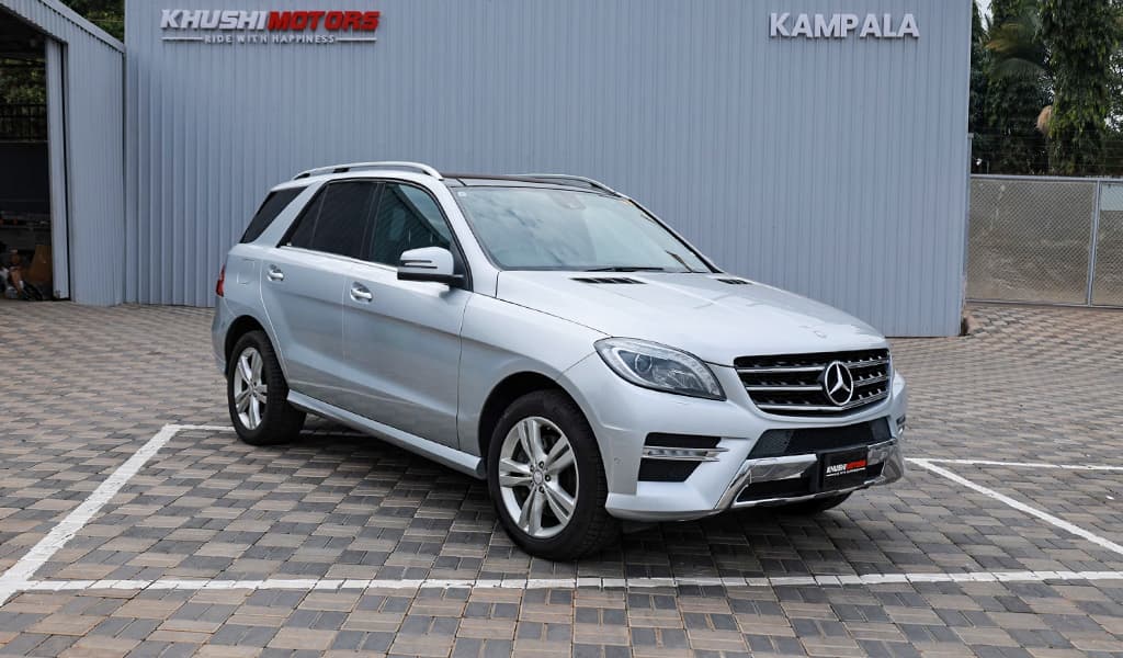 2012 Mercedes-Benz ML-Class ML350 image-1