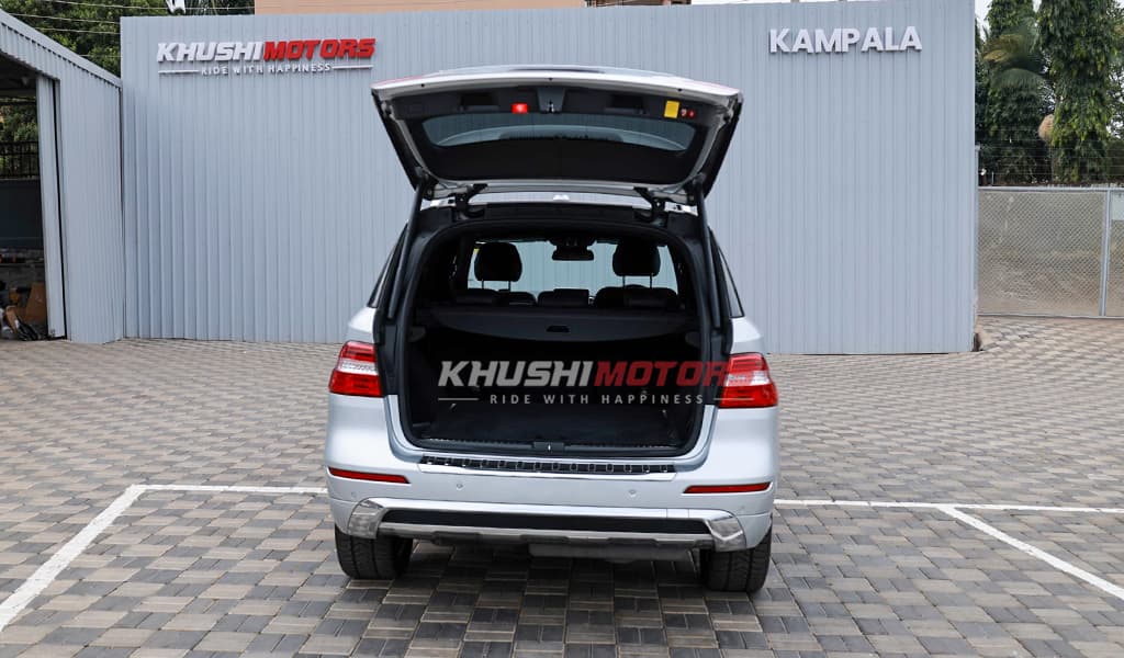 2012 Mercedes-Benz ML-Class ML350 image-16