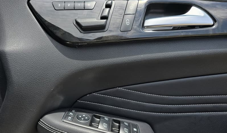 2012 Mercedes-Benz ML-Class ML350 image-10