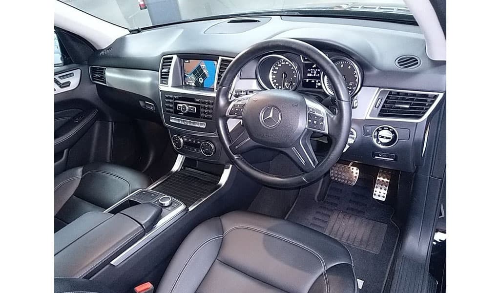 2012 Mercedes-Benz ML-Class ML350 image-3