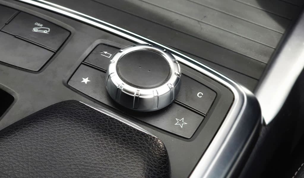 2012 Mercedes-Benz ML-Class ML350 image-11