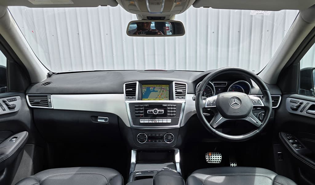 2012 Mercedes-Benz ML-Class ML350 image-12
