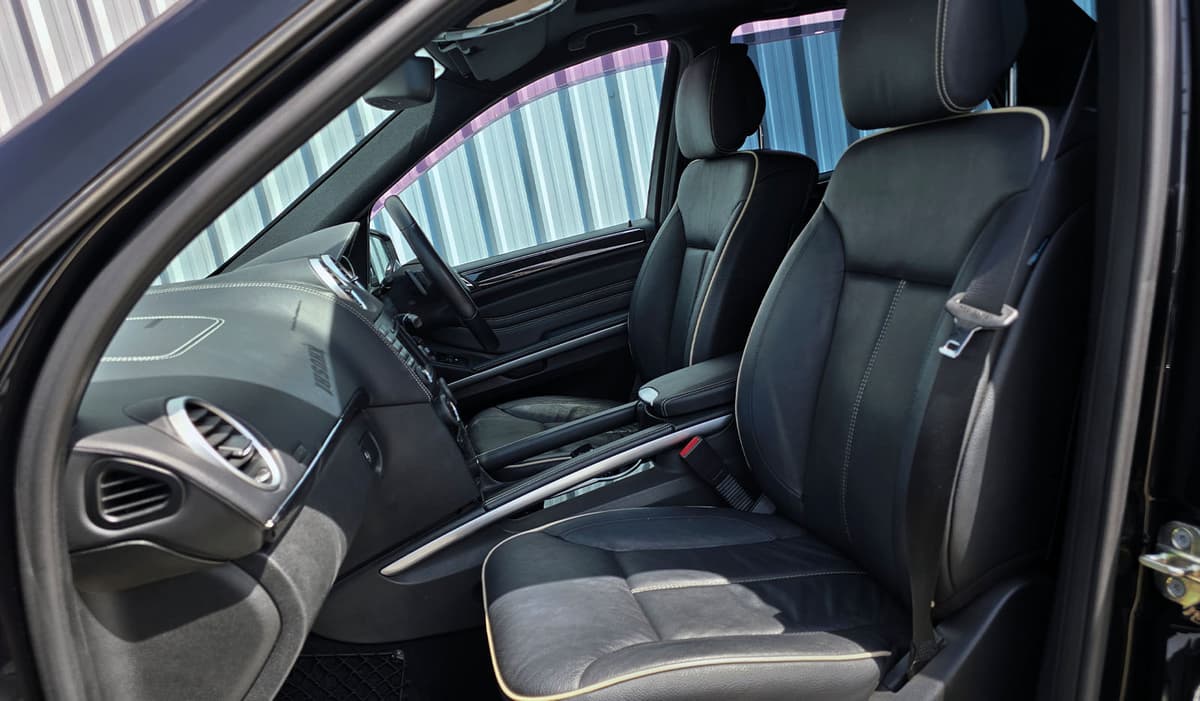 2011 Mercedes-Benz ML-Class ML350 image-8