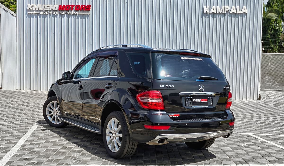2011 Mercedes-Benz ML-Class ML350 image-12