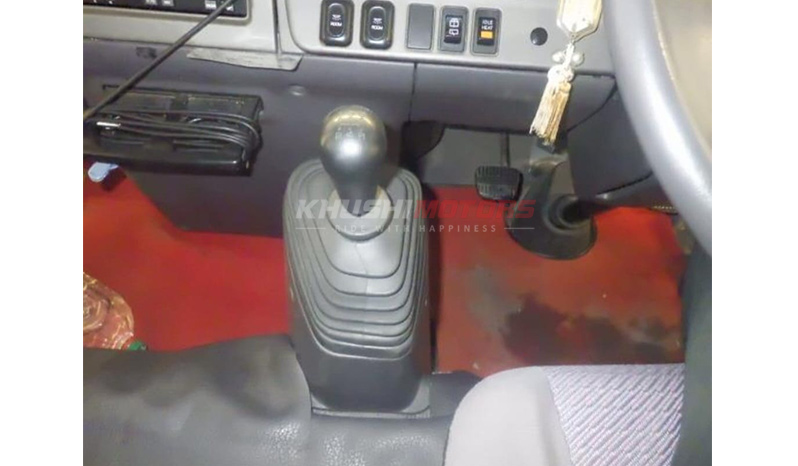 1996 Toyota Civilian Bus image-5