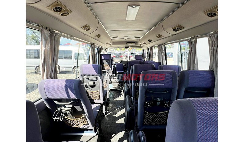 1996 Toyota Civilian Bus image-13