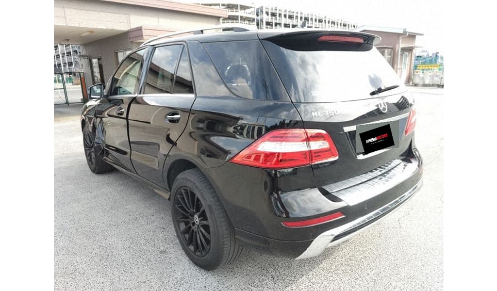 2012 Mercedes-Benz ML-Class 4 Matic Amg Sports package ML350 image-3